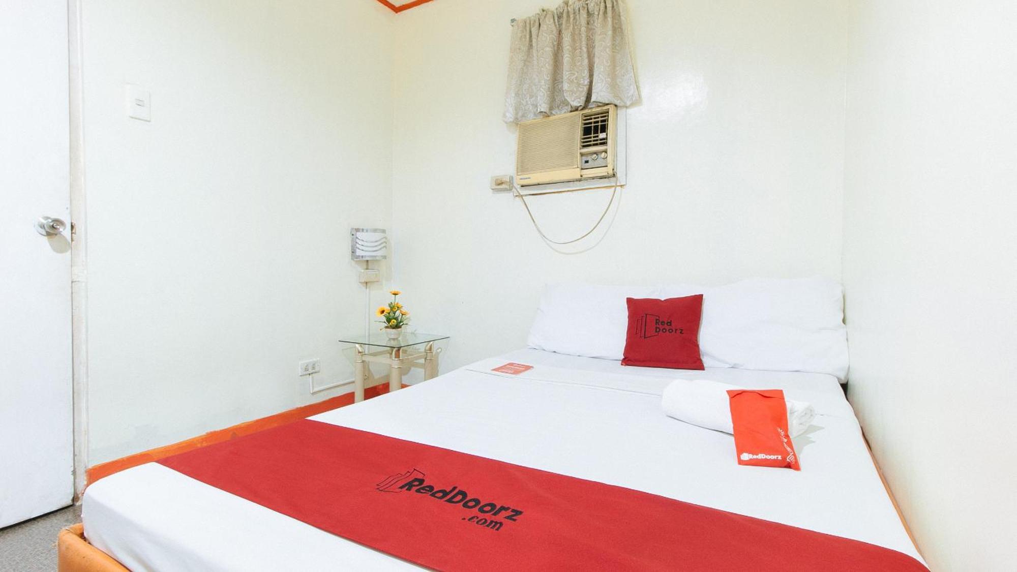 RedDoorz near East Avenue Medical Center Hotel Quezon City Exterior foto
