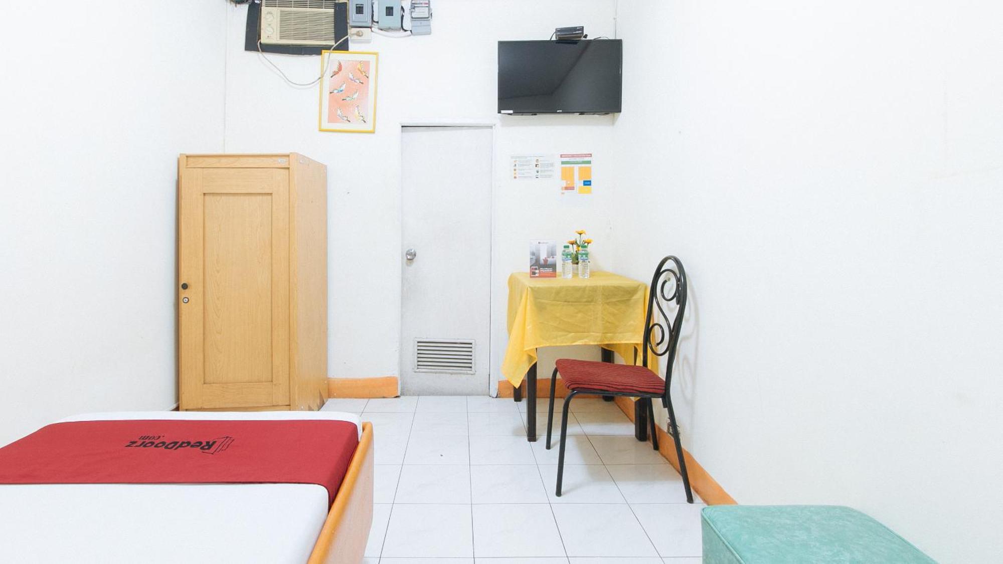 RedDoorz near East Avenue Medical Center Hotel Quezon City Exterior foto