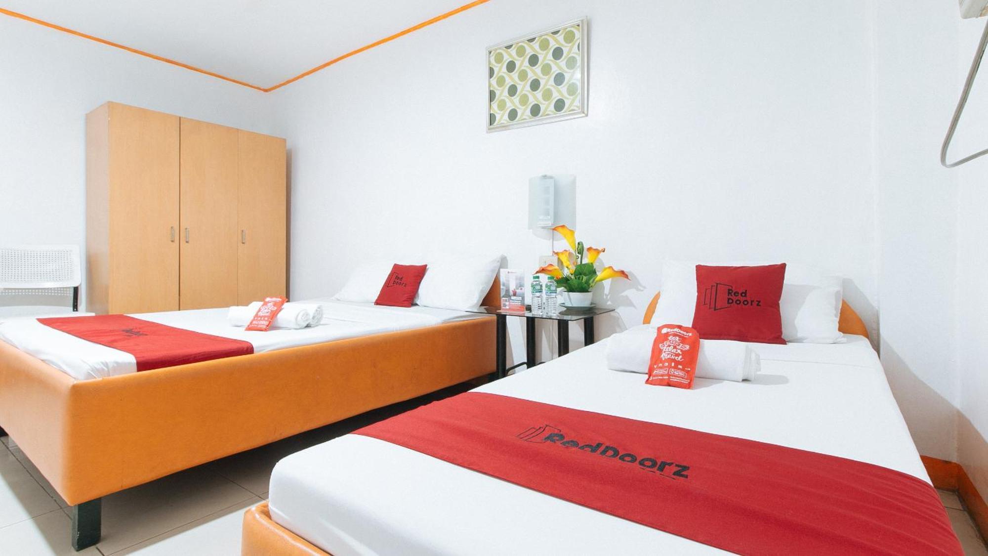 RedDoorz near East Avenue Medical Center Hotel Quezon City Exterior foto