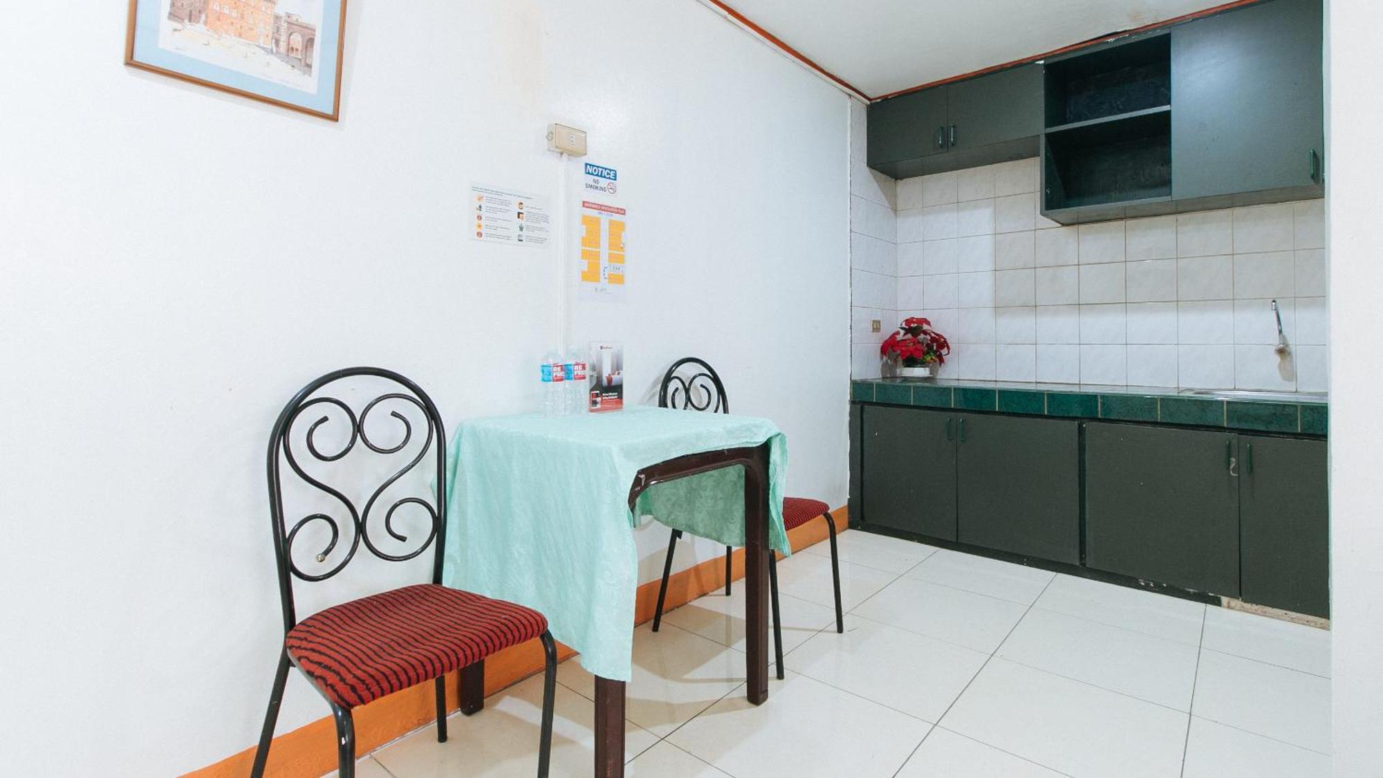 RedDoorz near East Avenue Medical Center Hotel Quezon City Exterior foto