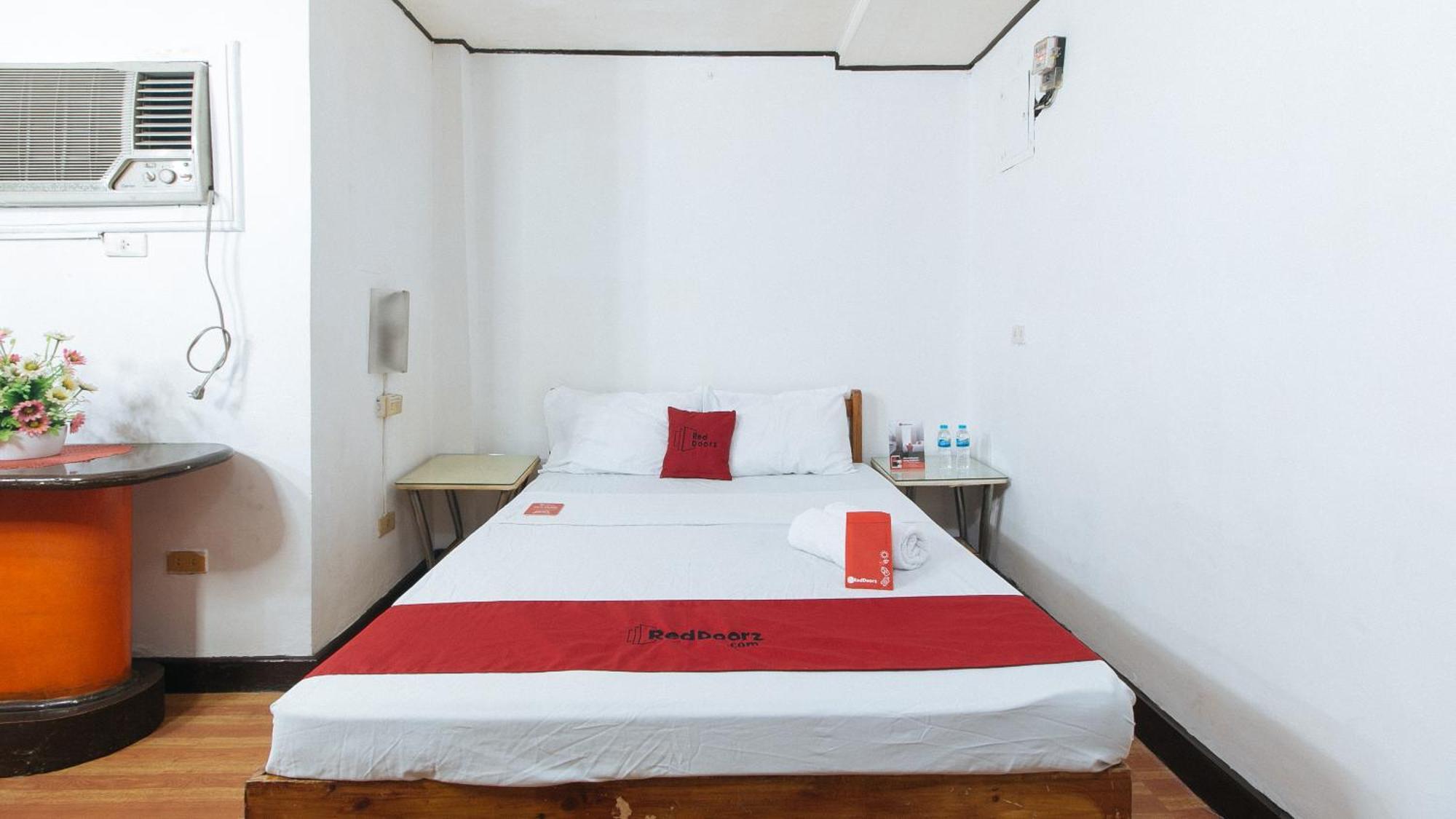 RedDoorz near East Avenue Medical Center Hotel Quezon City Exterior foto