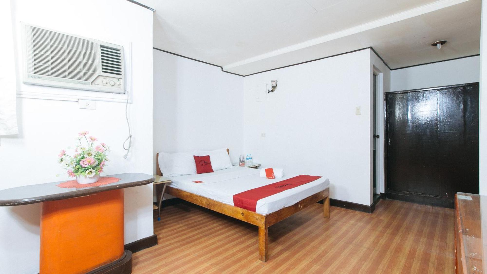 RedDoorz near East Avenue Medical Center Hotel Quezon City Exterior foto
