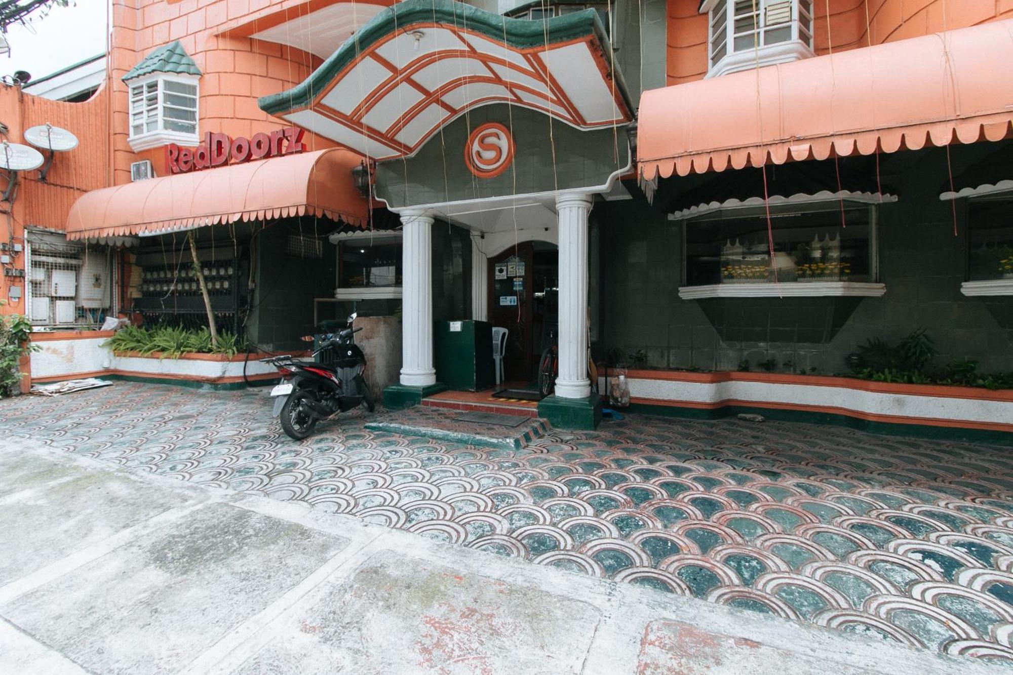RedDoorz near East Avenue Medical Center Hotel Quezon City Exterior foto